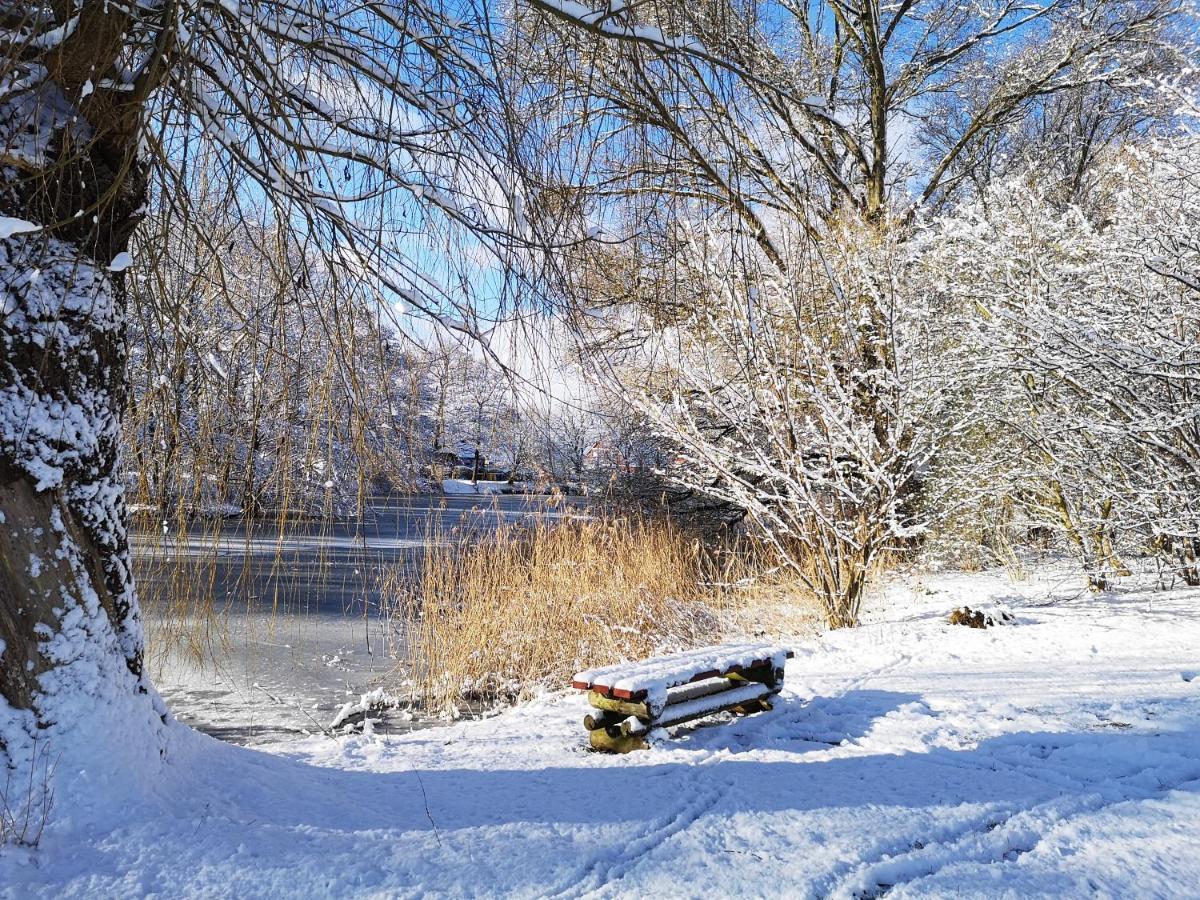 Uschi'S Gasthof Neuendorf  Exteriör bild