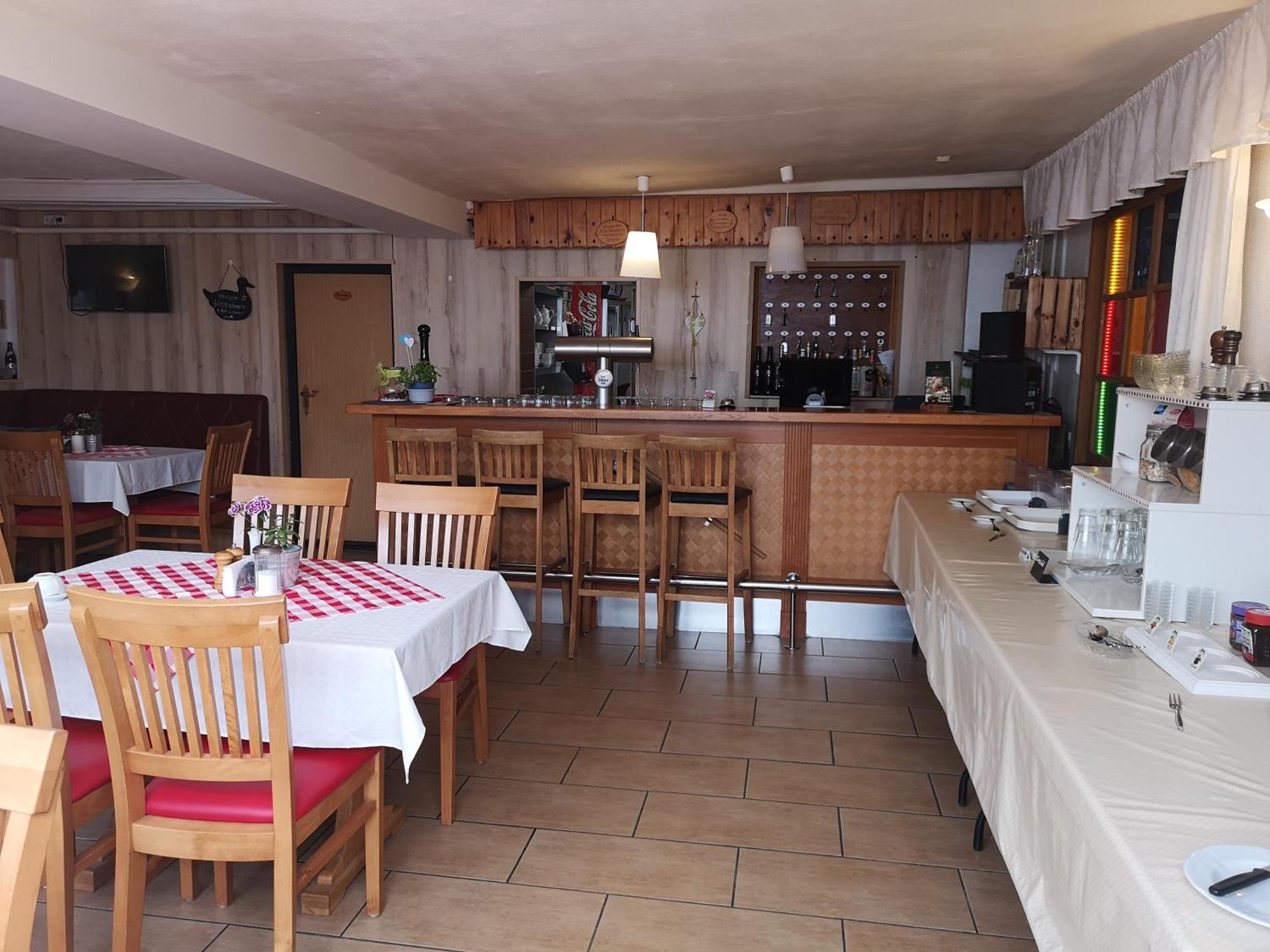 Uschi'S Gasthof Neuendorf  Exteriör bild